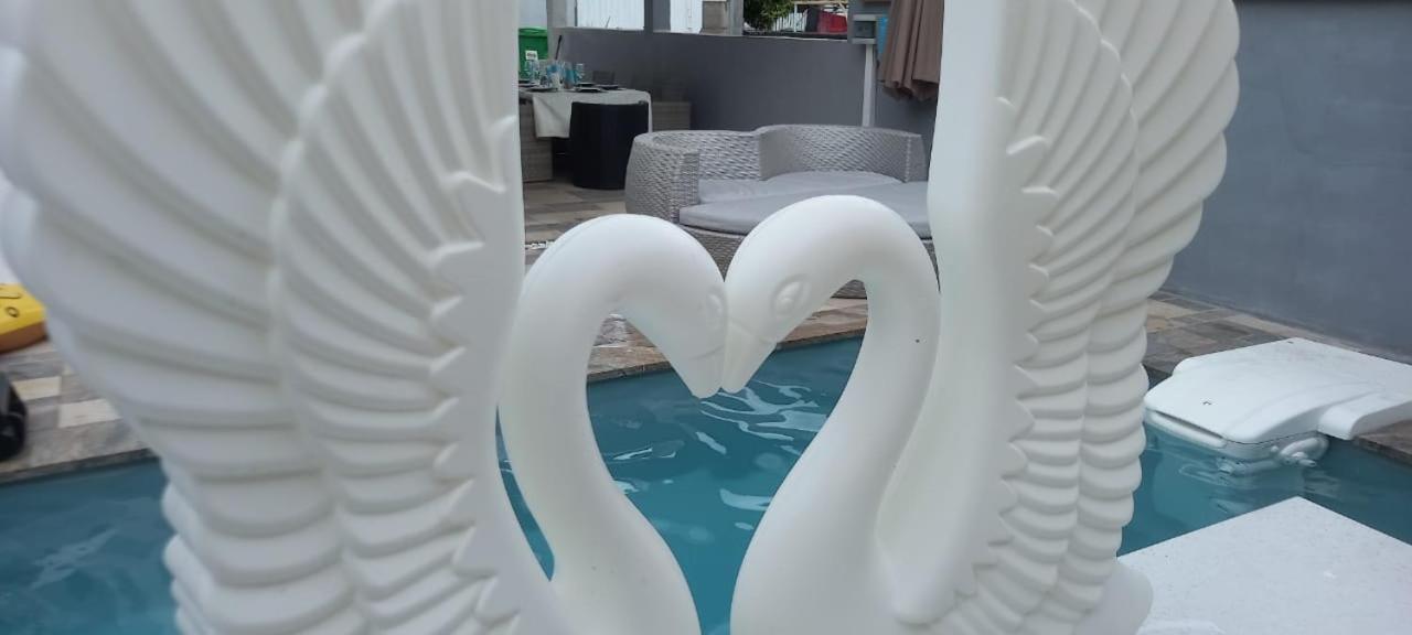 O Soleil La Vie Est Belle Villa Saint-Louis Bagian luar foto